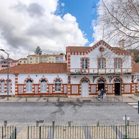 Lägenhet Em Com 5 Quartos E Patio - Ate 10 Sintra
